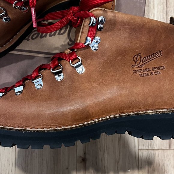 Danner Mountain Light - GTX Hiking Boot - Men's - Leather - New Without Tags - Picture 2 of 4